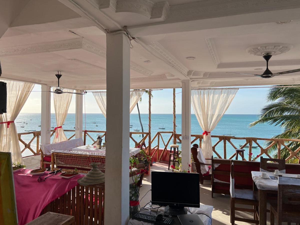 Zaina'S Beach House 눙귀 외부 사진